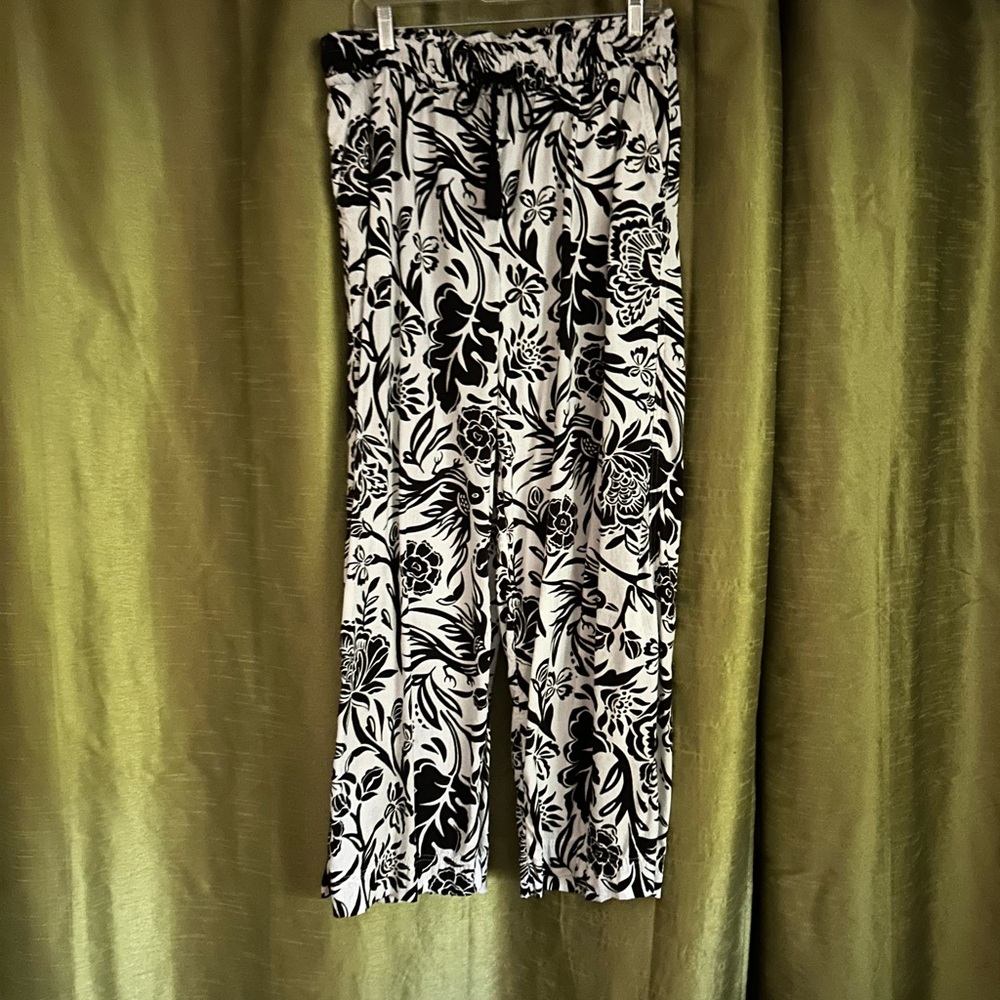 Knox Rose Black and White Wide Leg Jumpsuit